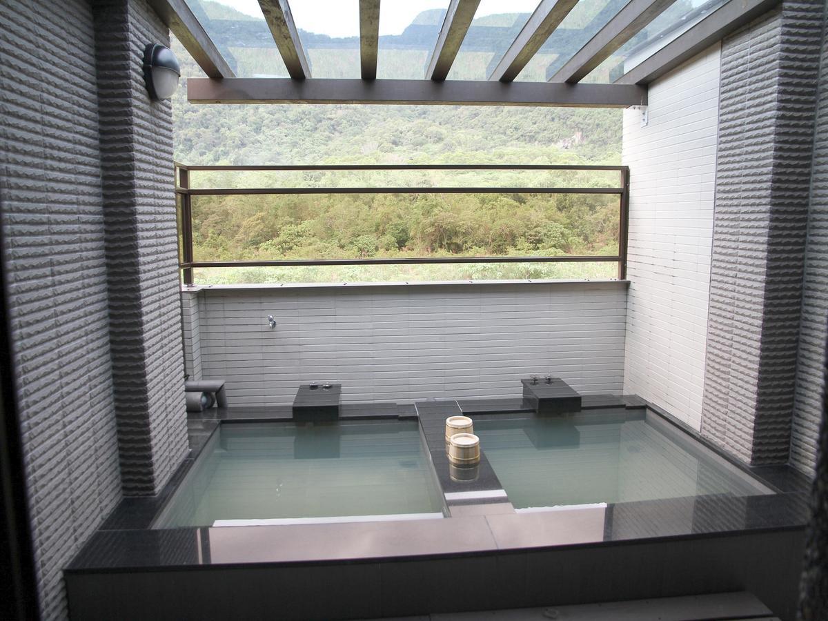 Peace Area Hot Spring Hotel Jiaoxi Eksteriør billede
